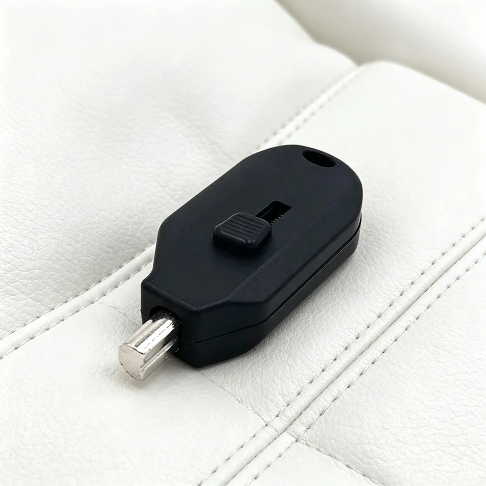 Close-up of slider and magnetic head on samsung hook unlock key