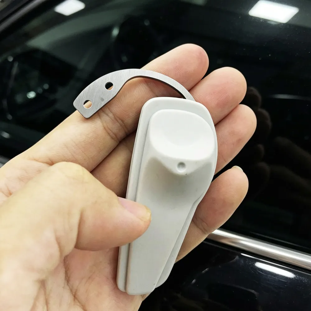 Hook Detacher - Image 6