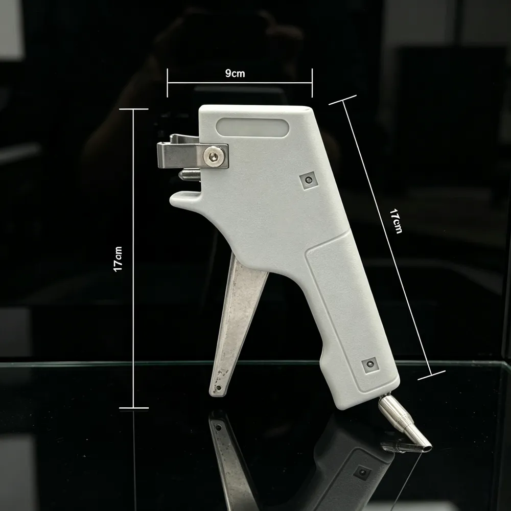 Gator tag detacher - Image 2