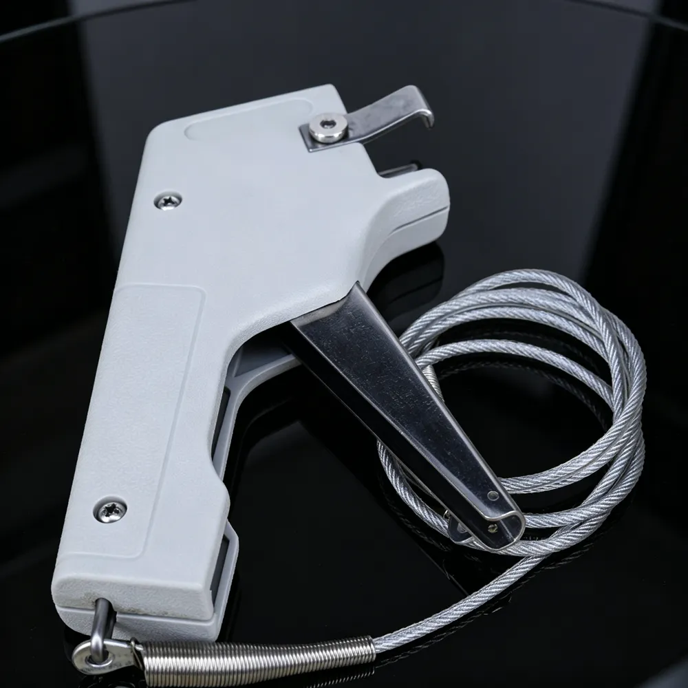 Gator tag detacher - Image 5