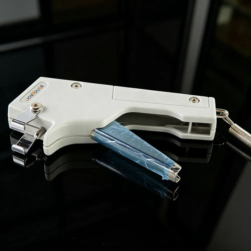 Gator tag detacher - Image 3
